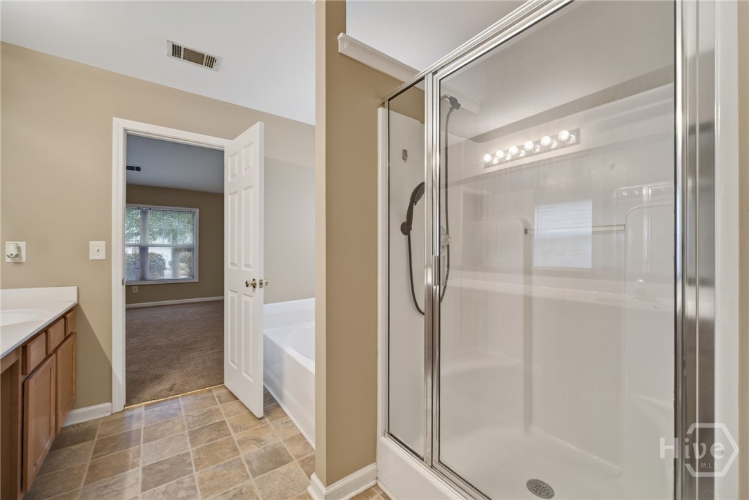 2463 Walnut Tree Lane Property Photo 26