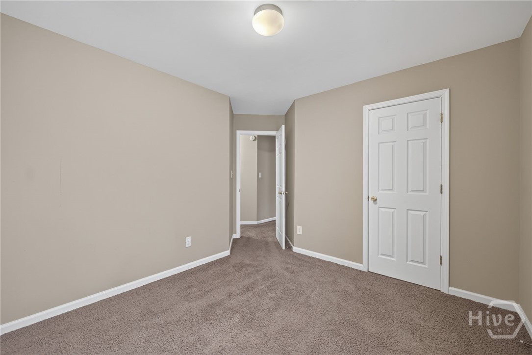 2463 Walnut Tree Lane Property Photo 29