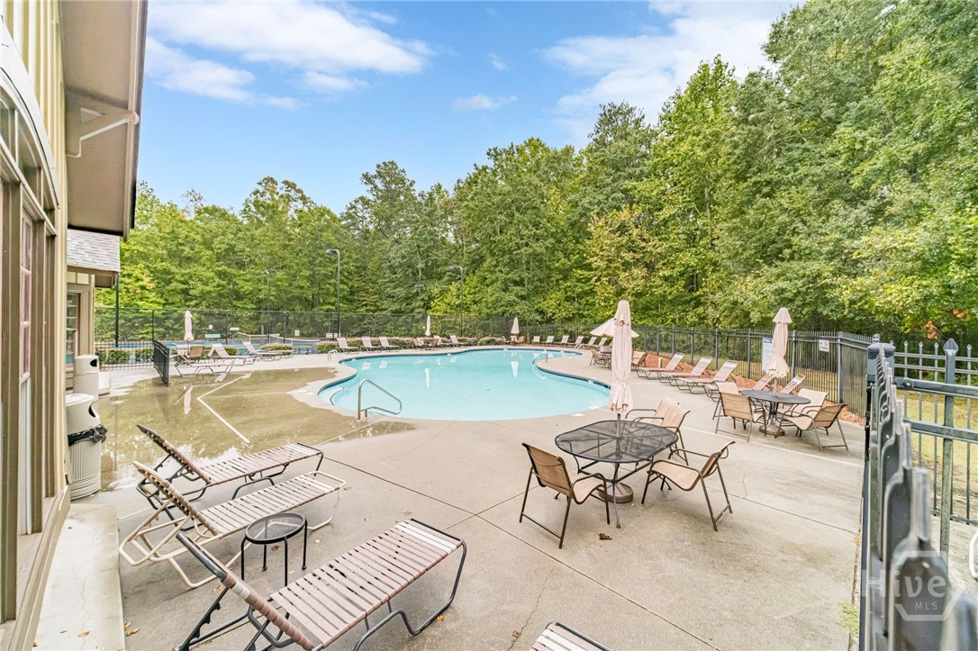 2463 Walnut Tree Lane Property Photo 43