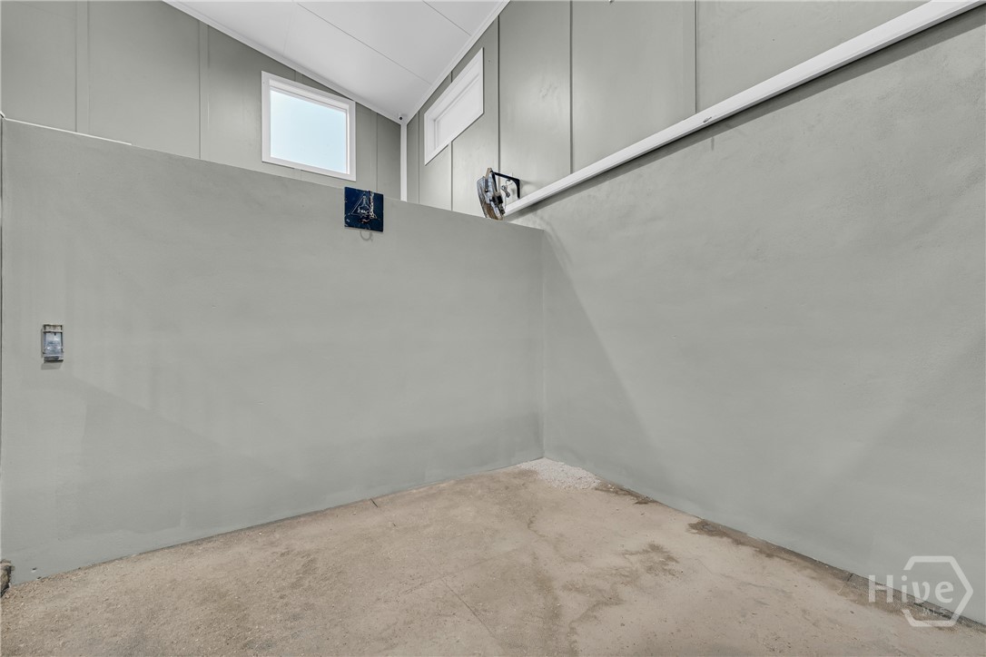 5479 Highway 63 Property Photo 29