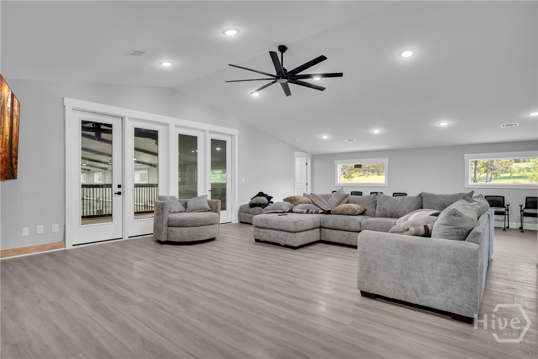5479 Highway 63 Property Photo 53