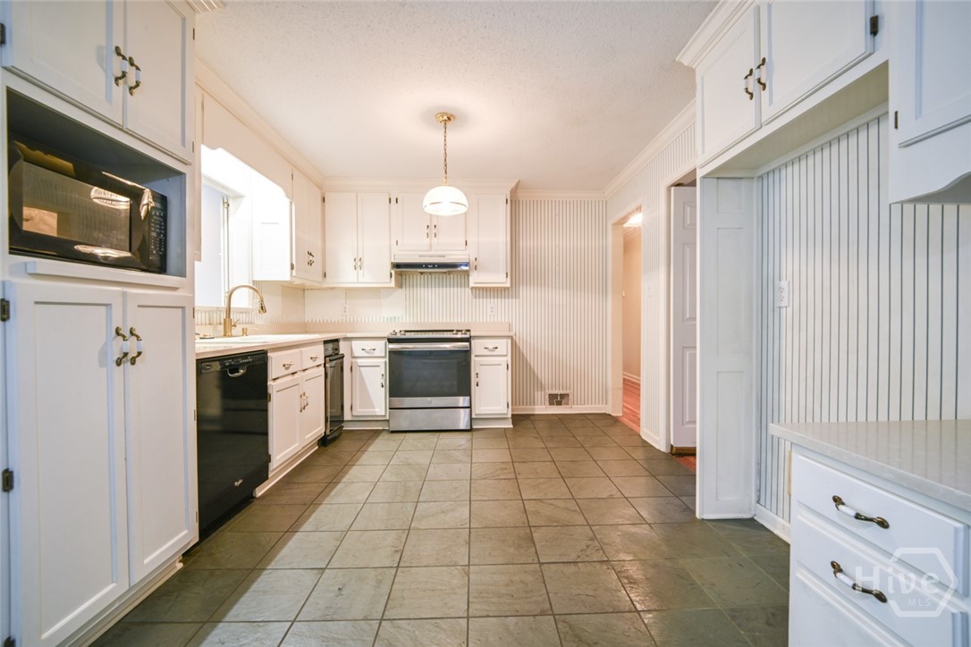 8421 Macon Highway Property Photo 19