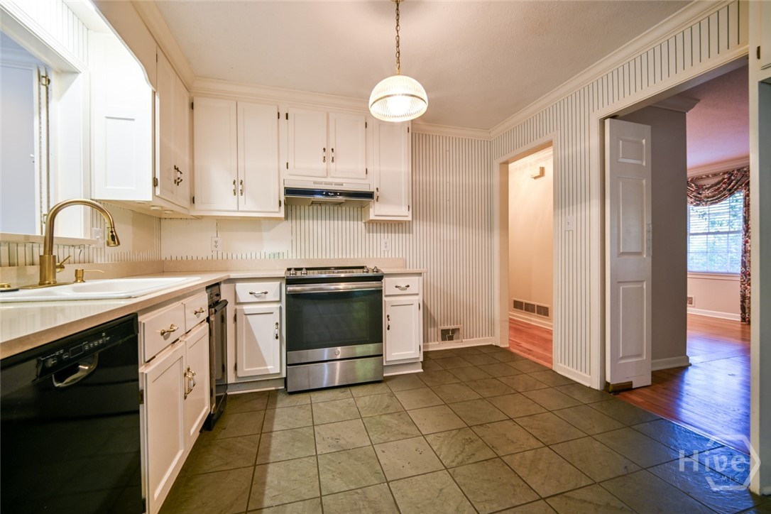 8421 Macon Highway Property Photo 22