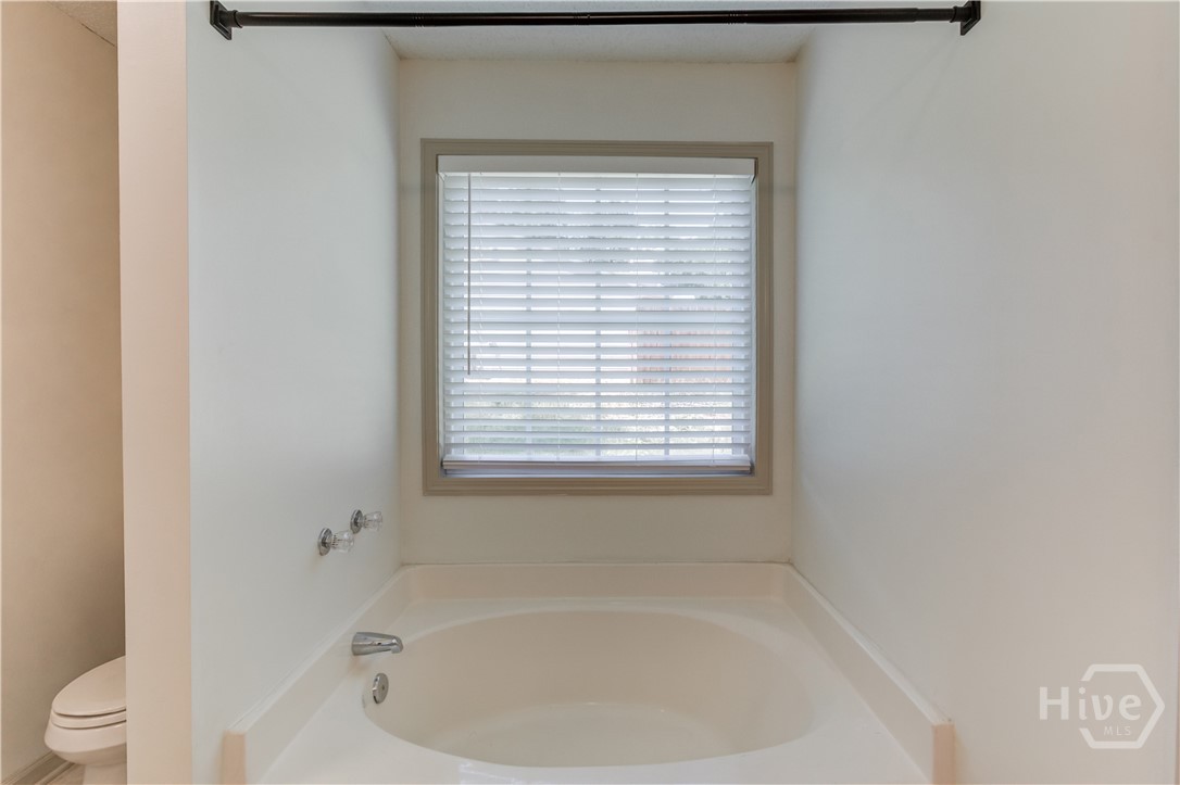 507 Marcel Park Property Photo 15