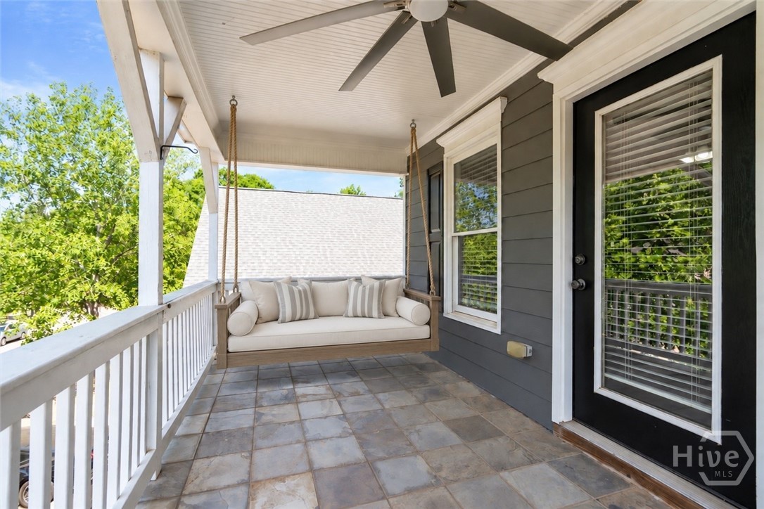 160 Dan's Way Property Photo 4