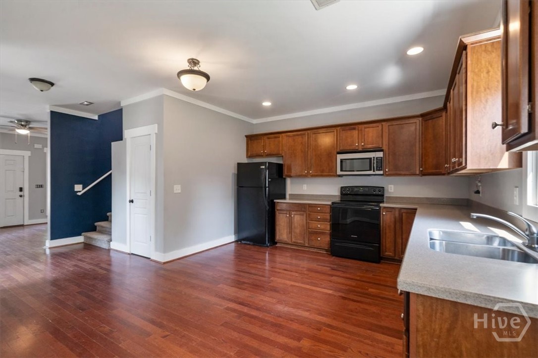 160 Dan's Way Property Photo 6