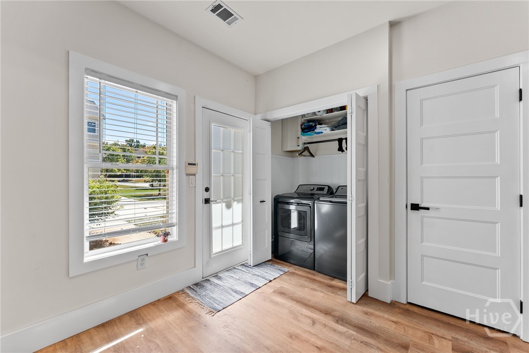 261 Center Park Lane Property Photo 17