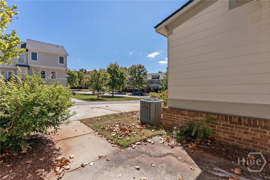 261 Center Park Lane Property Photo 32