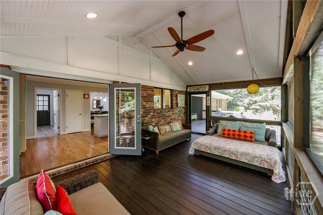 117 Gibbons Place Property Photo 34
