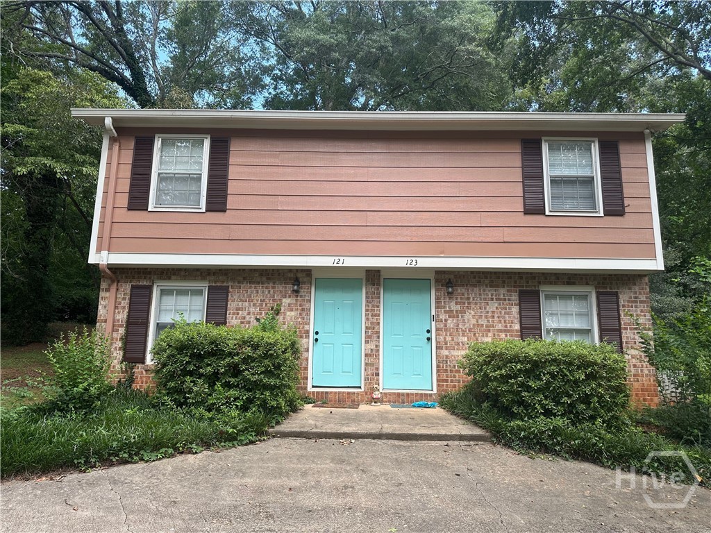 123 Sleepy Creek Drive Property Photo 1