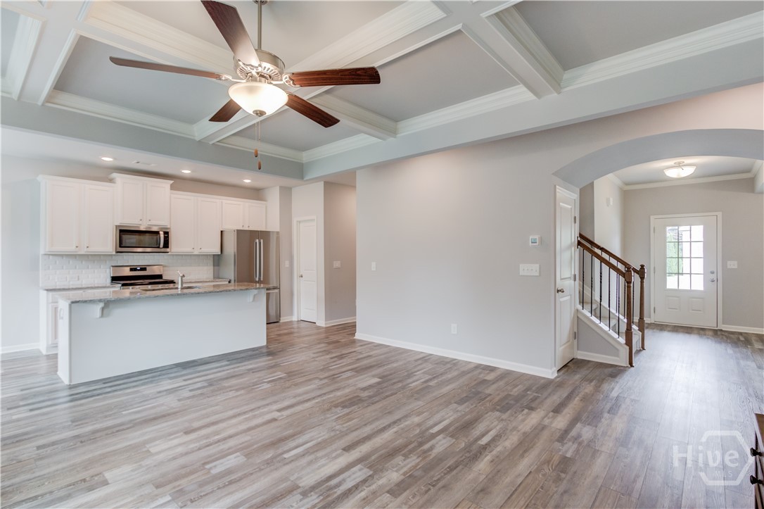 146 Stanford Way Property Photo 11