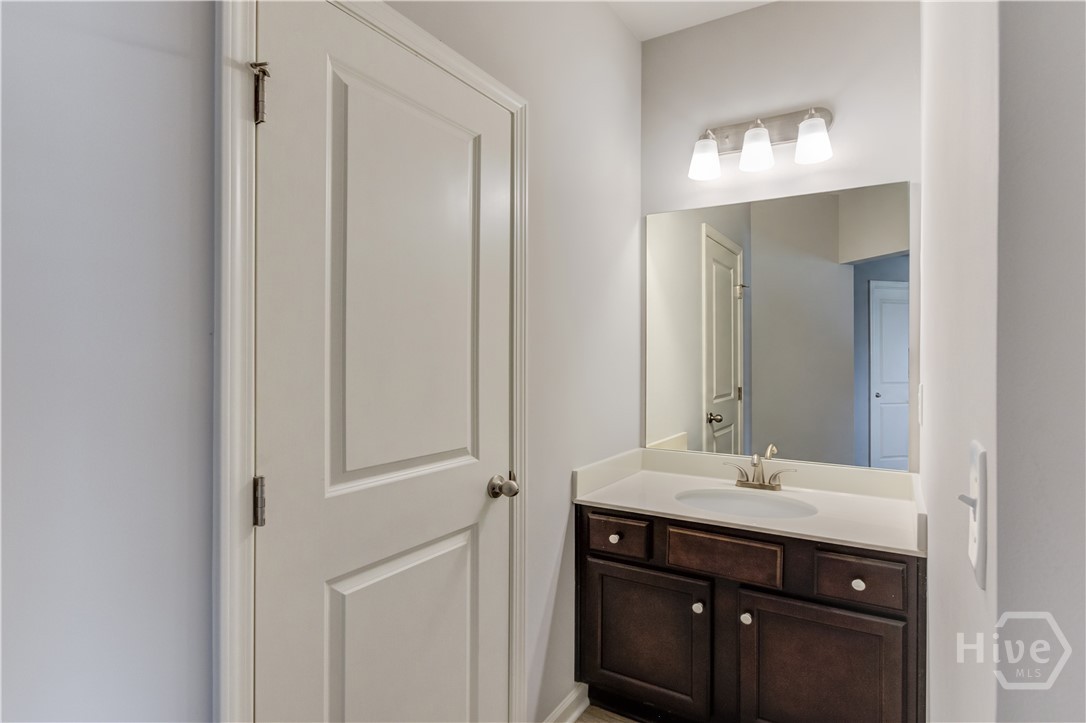 146 Stanford Way Property Photo 35