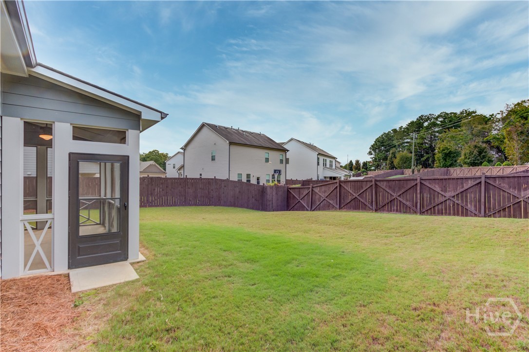 146 Stanford Way Property Photo 43