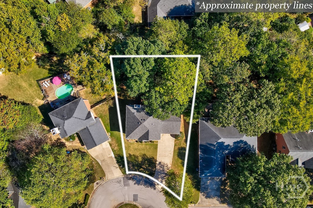 106 Berkeshire Court Property Photo 33