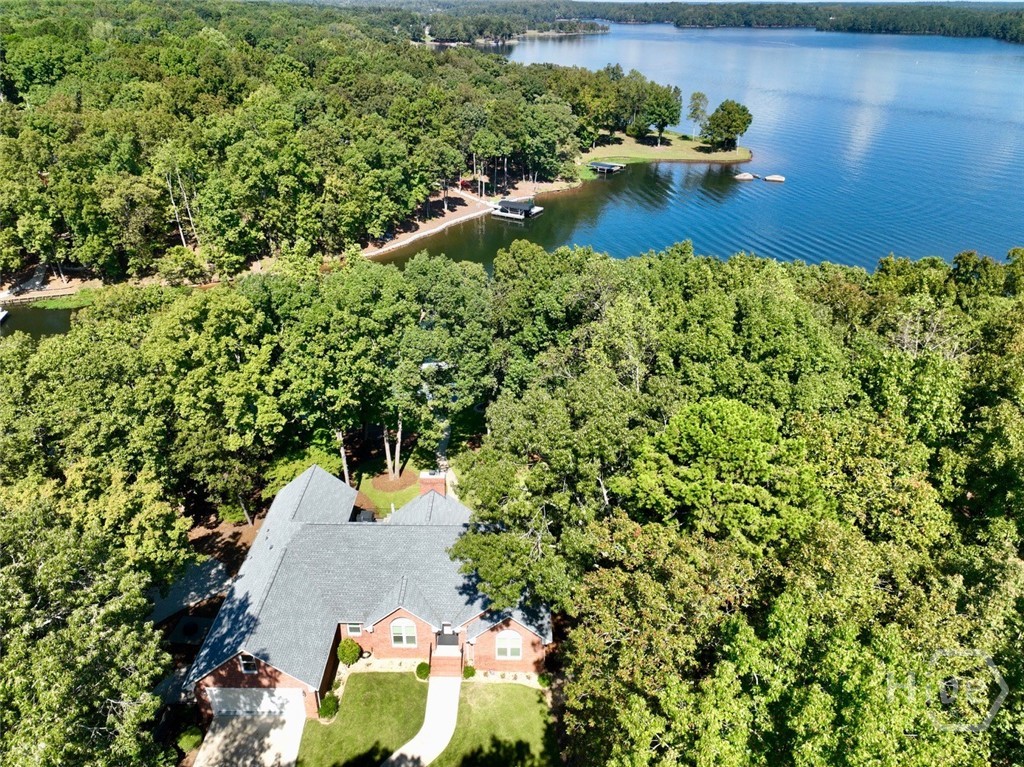 415 Long Shoals Drive Property Photo 2