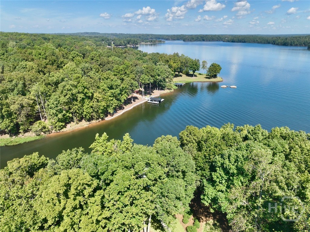 415 Long Shoals Drive Property Photo 4