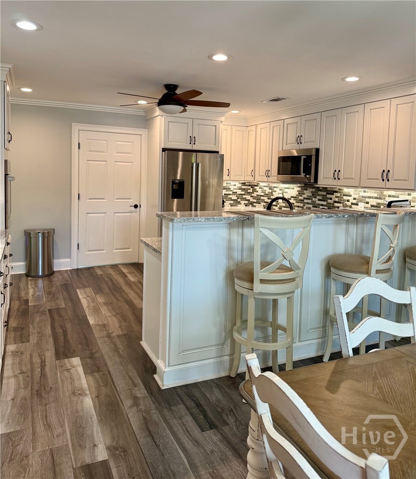 415 Long Shoals Drive Property Photo 39