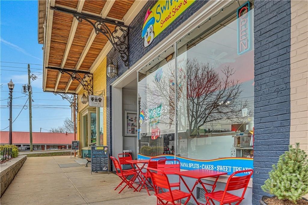 159 Windsor Park Court Property Photo 65
