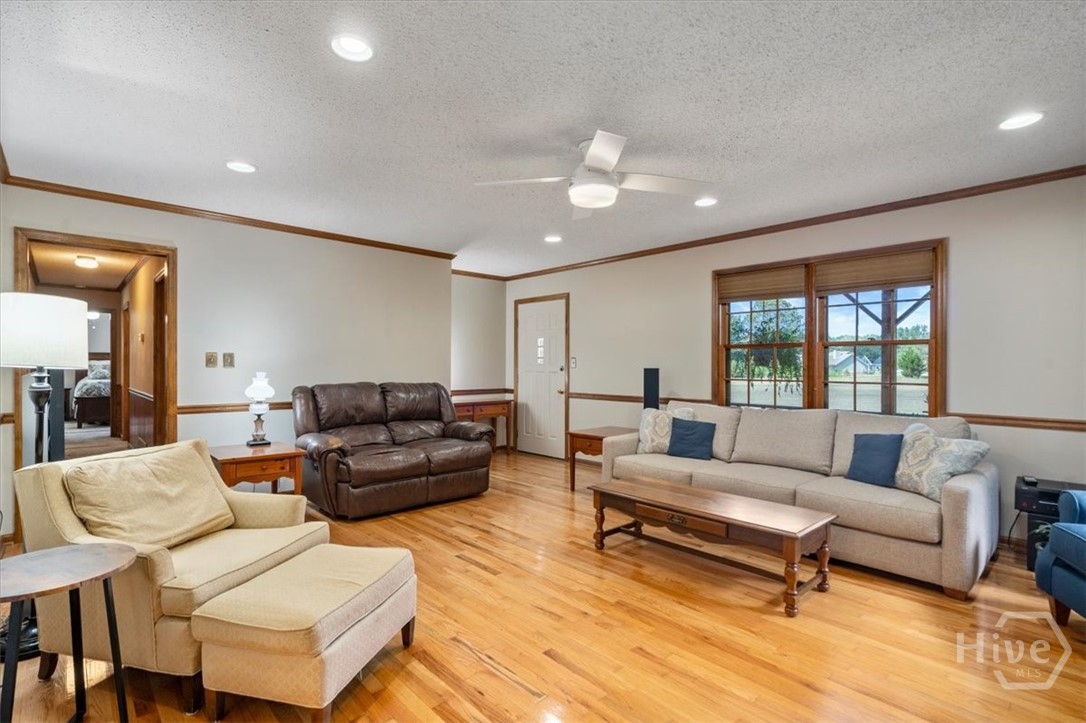 1085 Pannell Road Property Photo 8