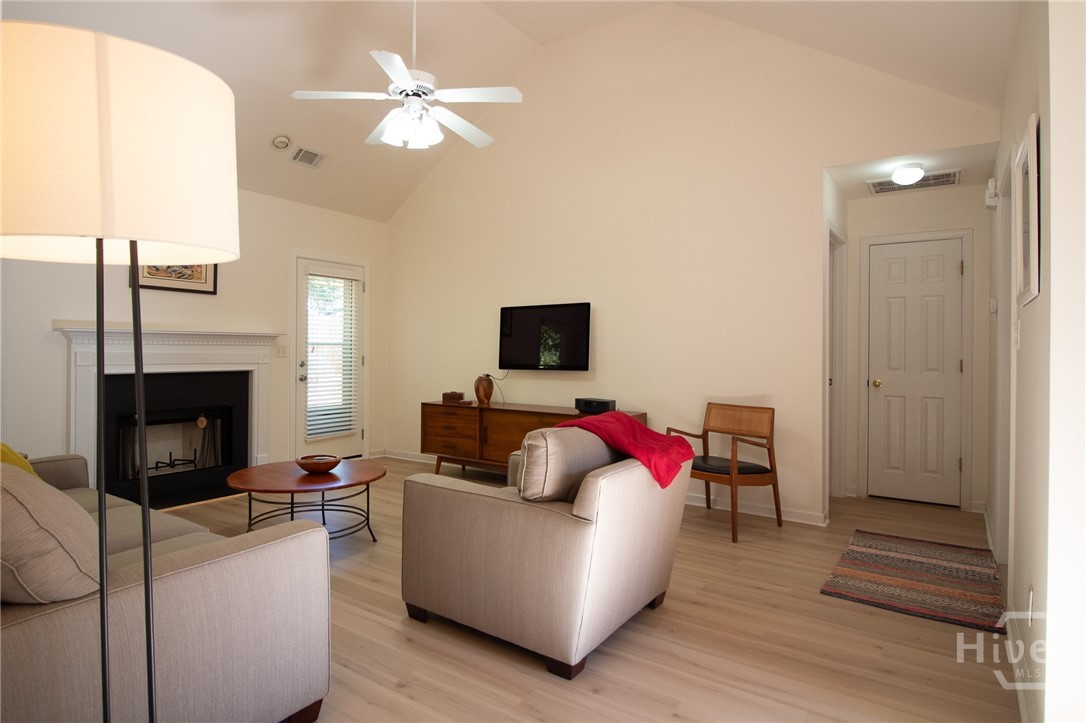 110 Spring Lake Point Property Photo 25
