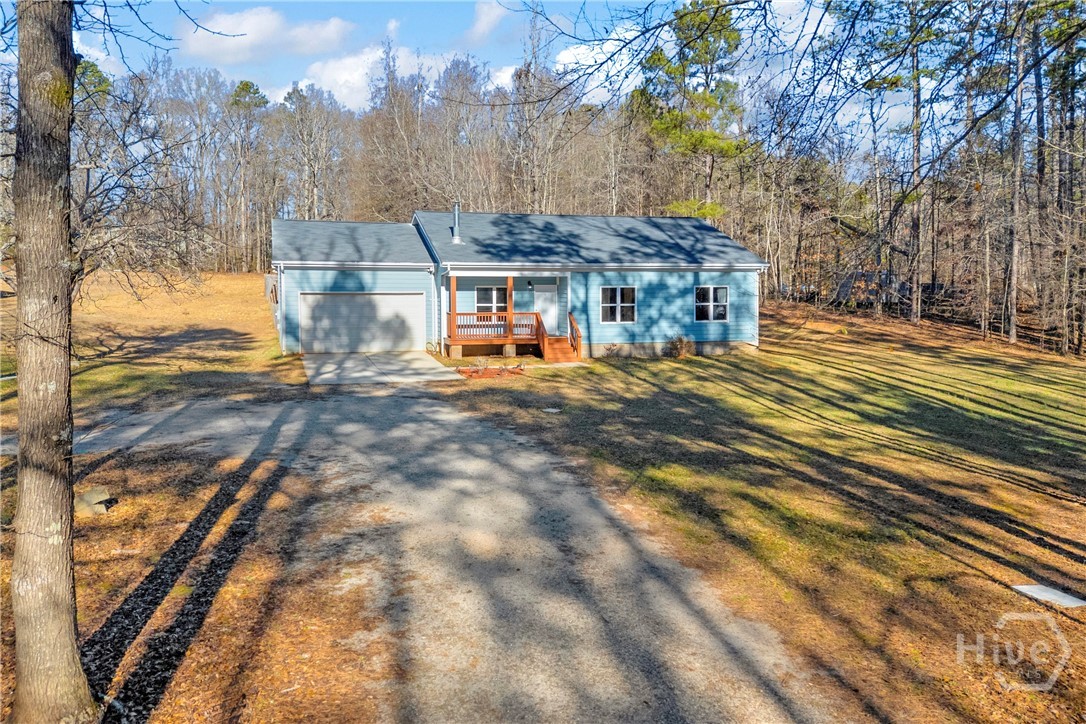 125 BERNICE Drive Property Photo 1