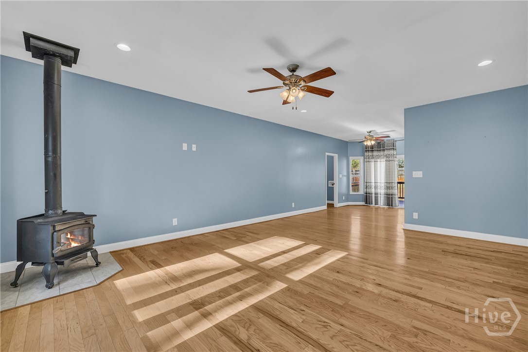 125 Bernice Drive Property Photo 3