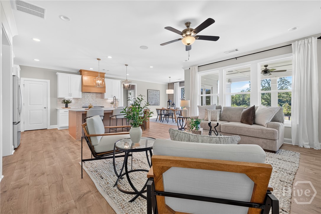1047 Windy Hill Road Property Photo 8