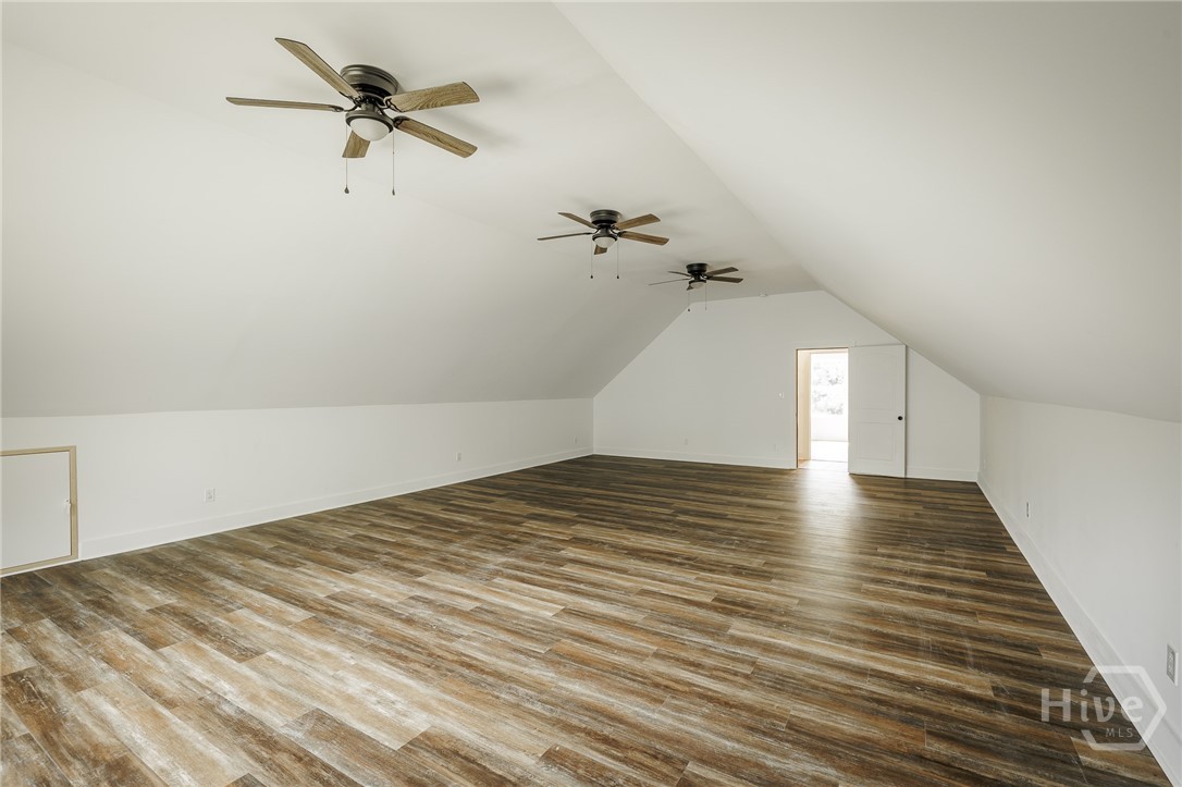 930 James Holcomb Road Property Photo 37
