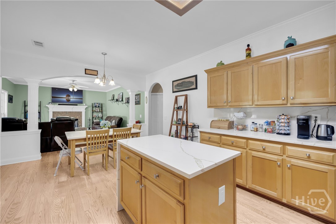 1060 Solitaire Court Property Photo 19