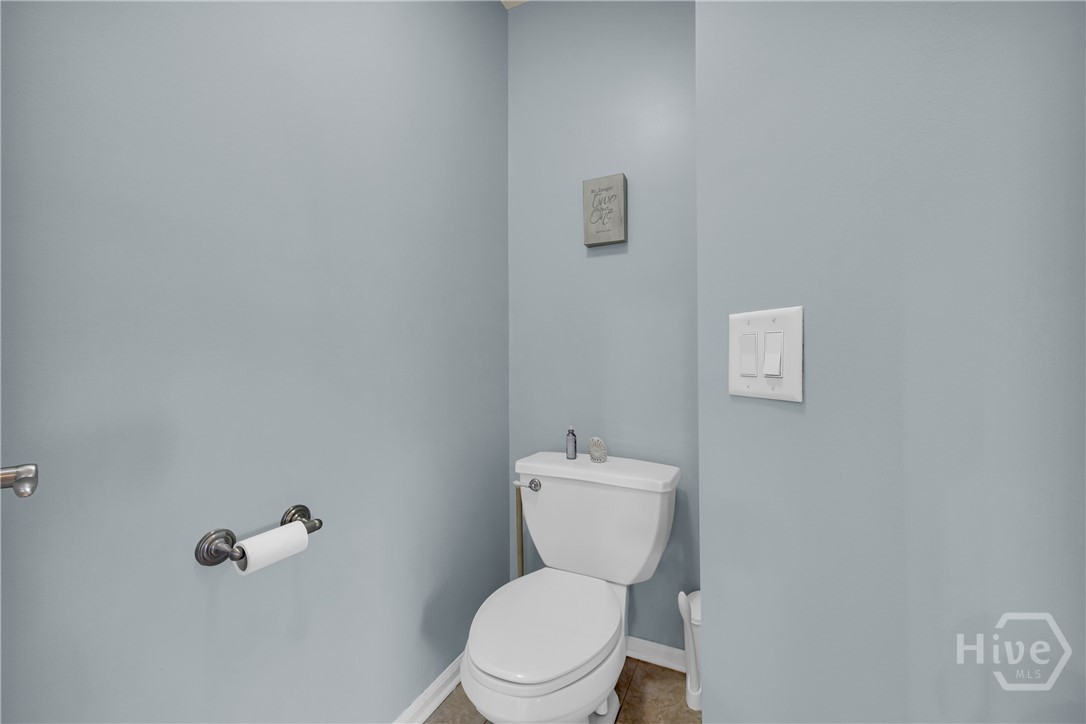 1060 Solitaire Court Property Photo 39