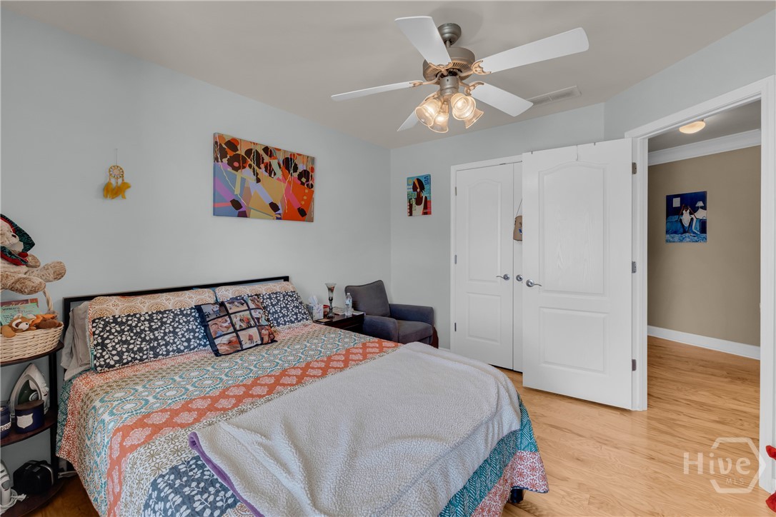 1060 Solitaire Court Property Photo 41