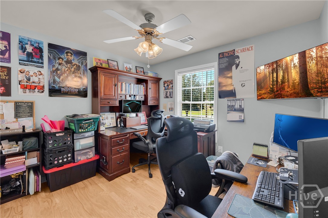 1060 Solitaire Court Property Photo 42
