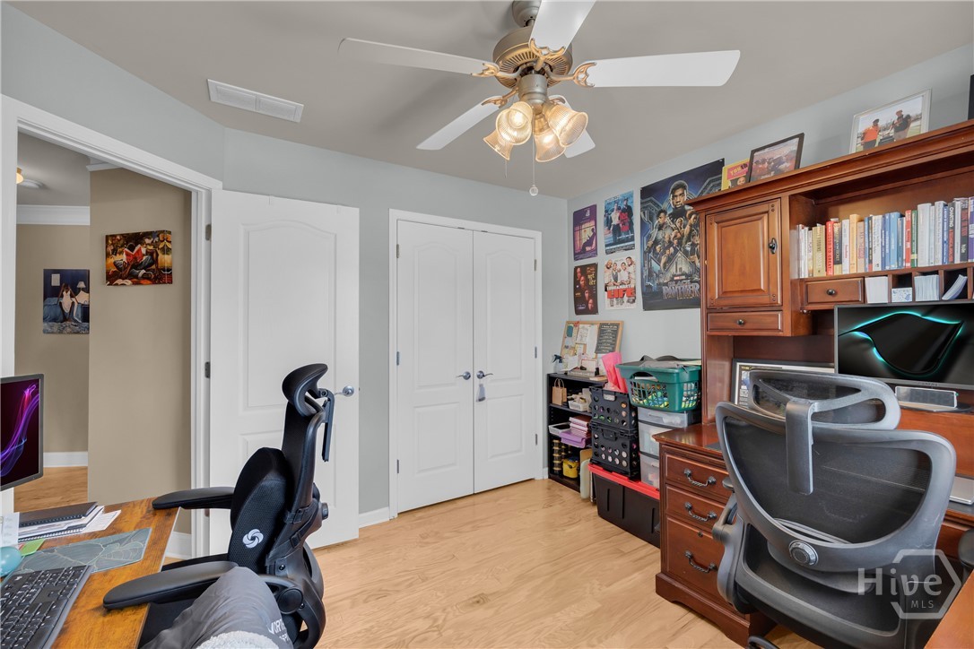 1060 Solitaire Court Property Photo 43