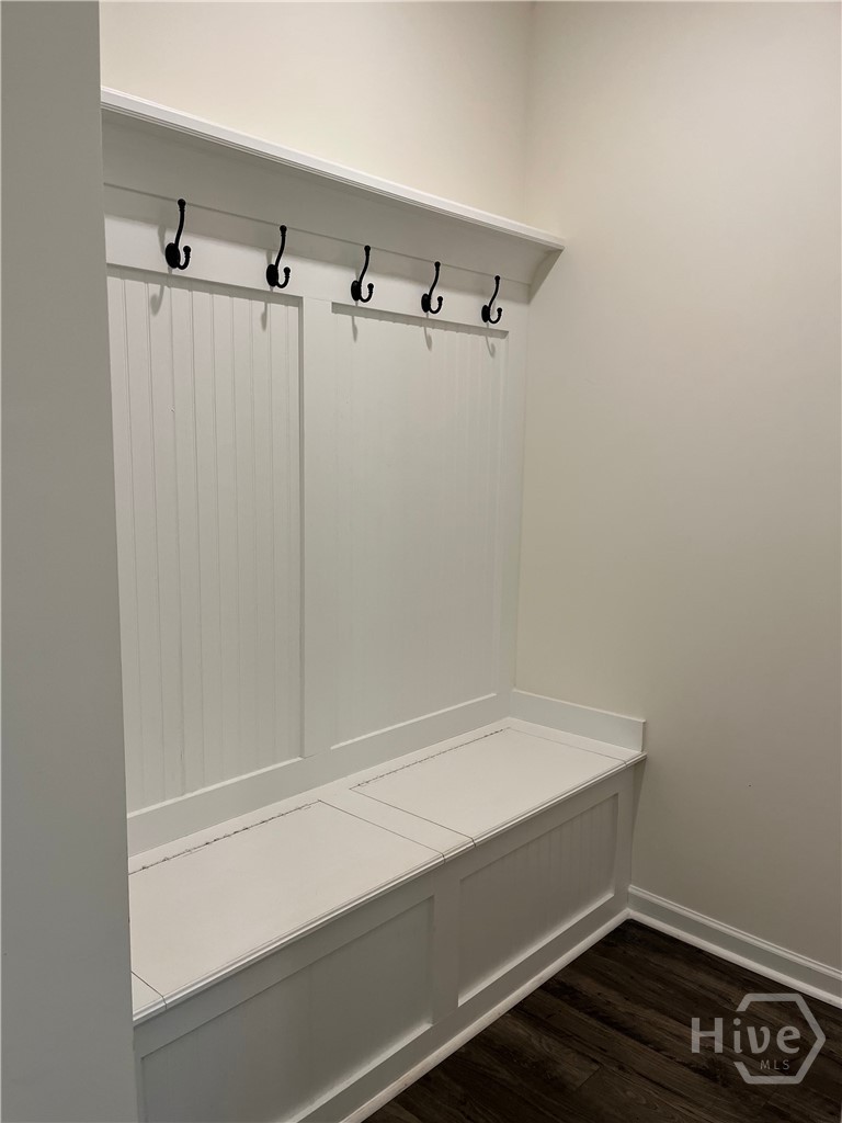 1521 Brookside Terrace Property Photo 29