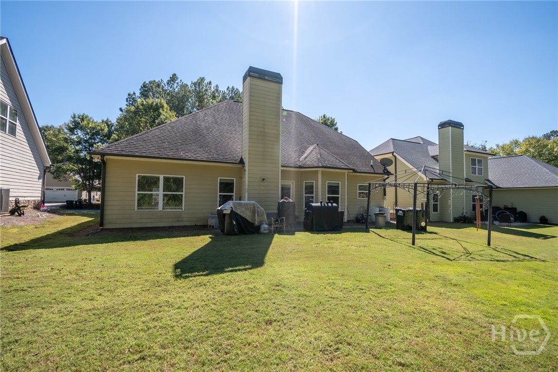 1120 Arlington Place Property Photo 4