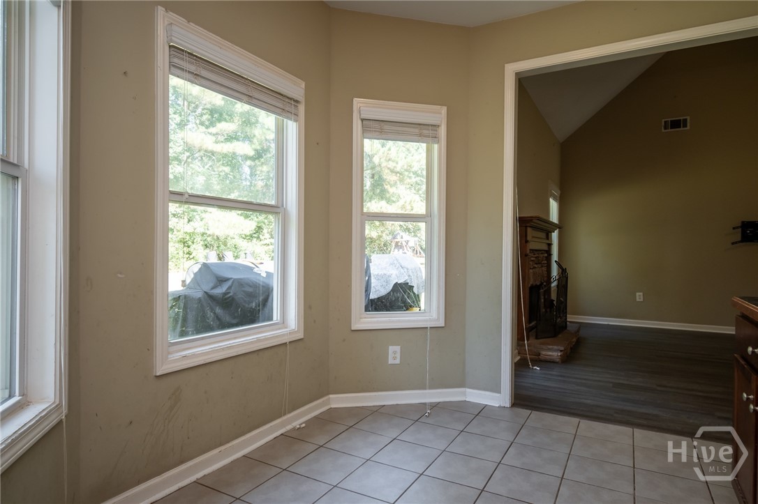 1120 Arlington Place Property Photo 13
