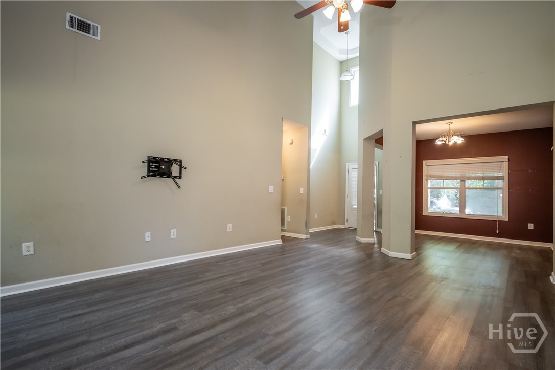 1120 Arlington Place Property Photo 16