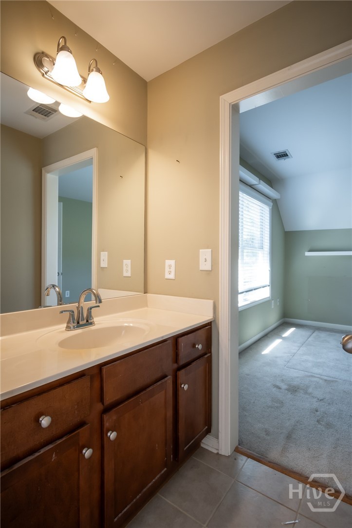 1120 Arlington Place Property Photo 33