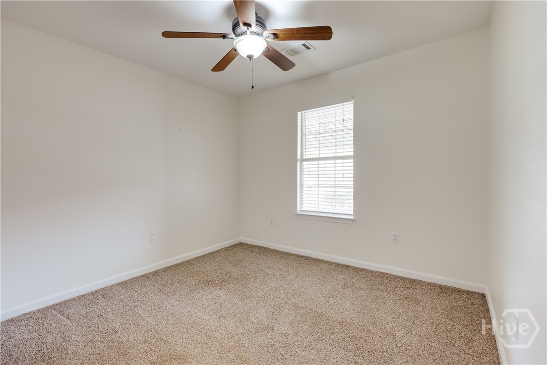 1021 Jessica Way Property Photo 15