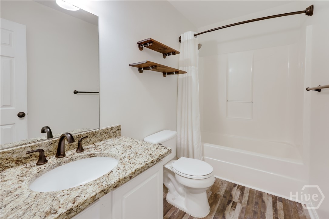 1021 Jessica Way Property Photo 20