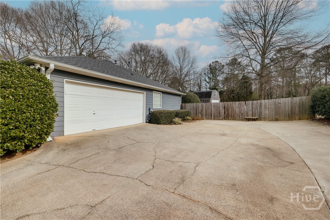 1021 Jessica Way Property Photo 35