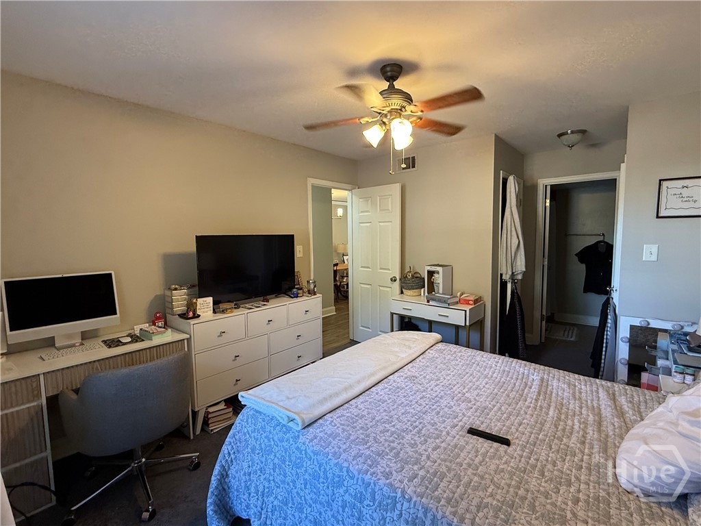 1055 Baxter Street 404 Property Photo 14