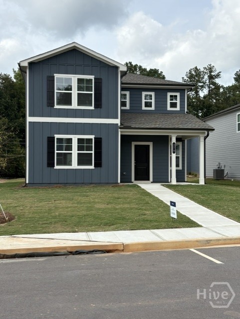 279 Pondview Drive Property Photo 1