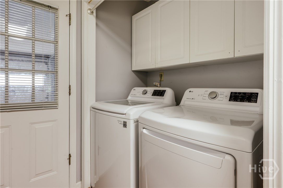 137 Lucy Lane Property Photo 15