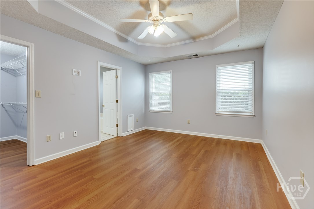 137 Lucy Lane Property Photo 16