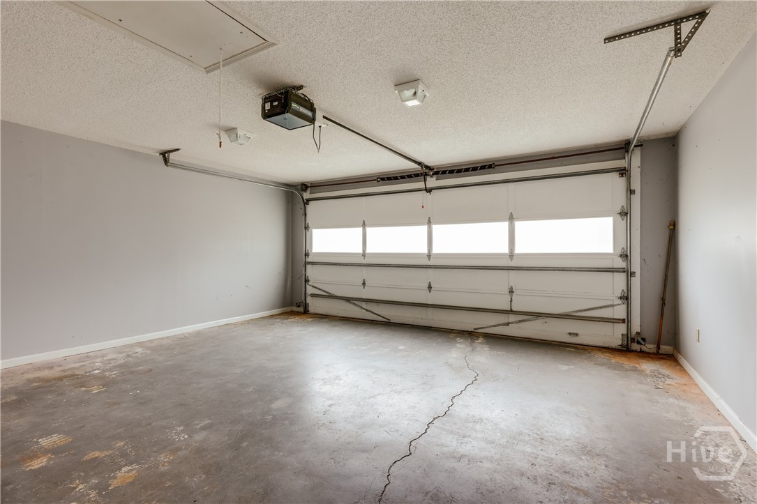 137 Lucy Lane Property Photo 22