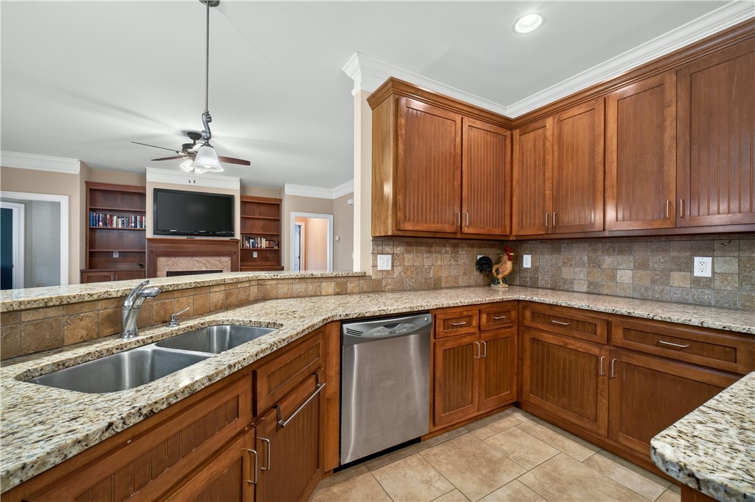 777 Appian Way Property Photo 25