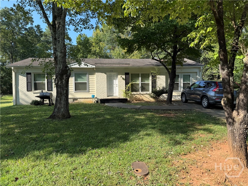 140 Stonehenge Way Property Photo 1