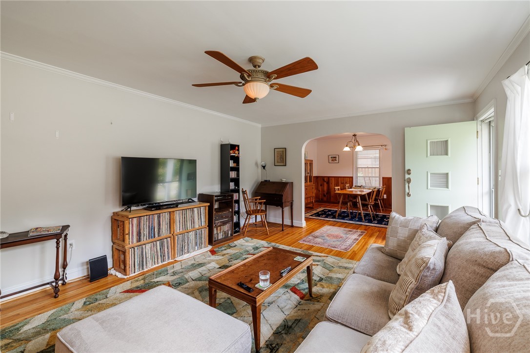 150 Hardin Drive Property Photo 3