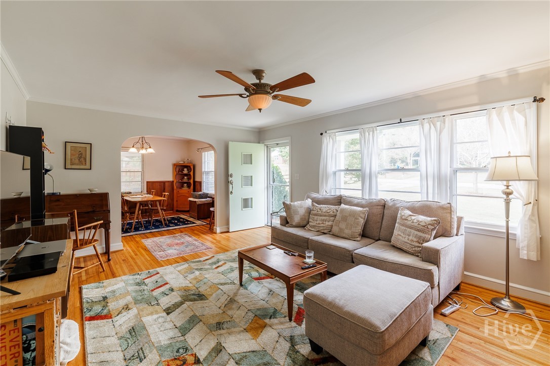 150 Hardin Drive Property Photo 4